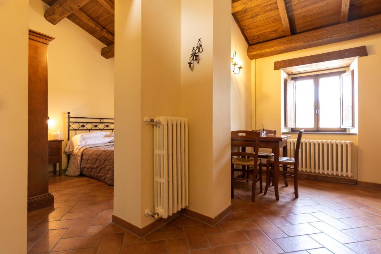 Borgotufi Albergo Diffuso Castel del Giudice ภายนอก รูปภาพ