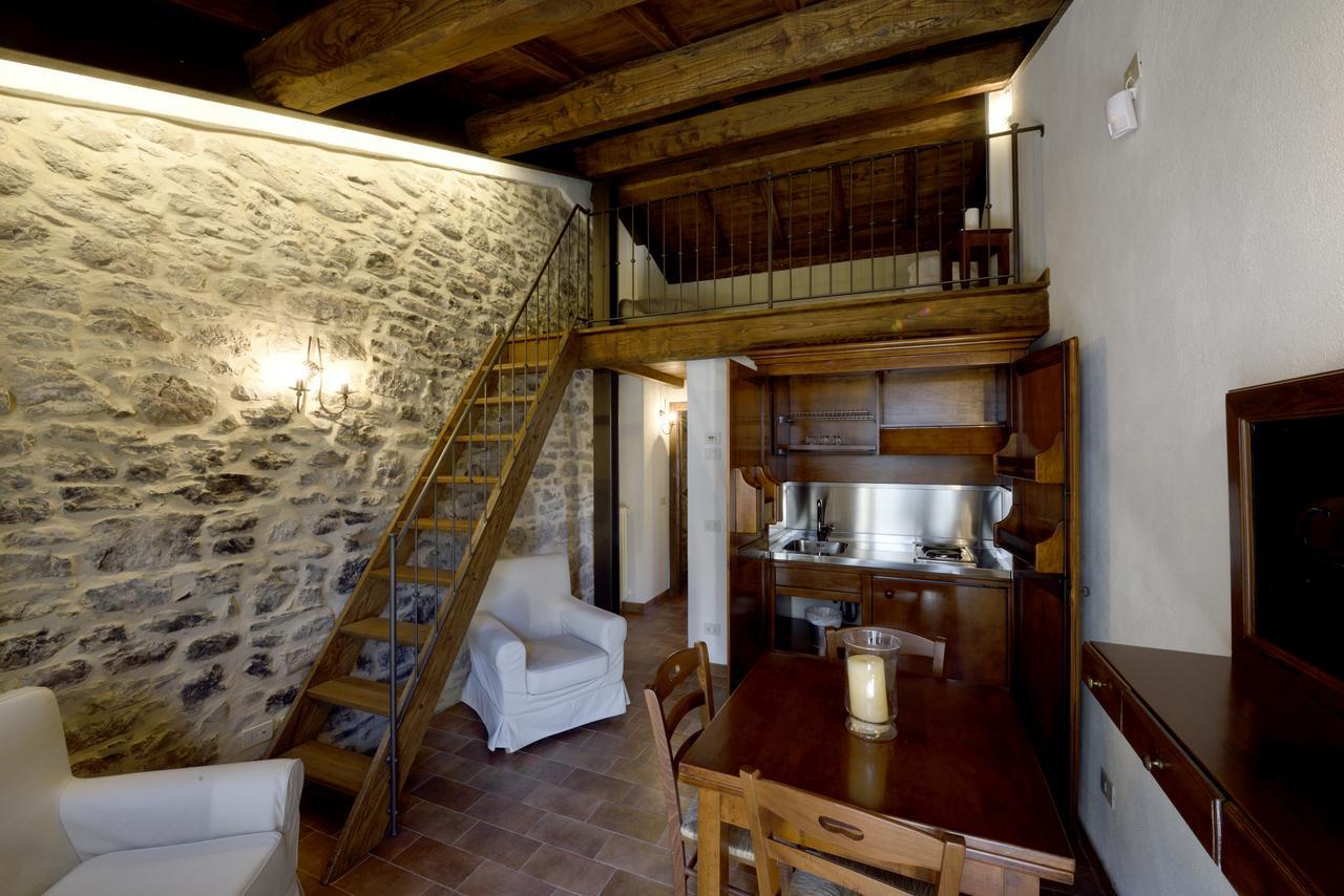 Borgotufi Albergo Diffuso Castel del Giudice ภายนอก รูปภาพ
