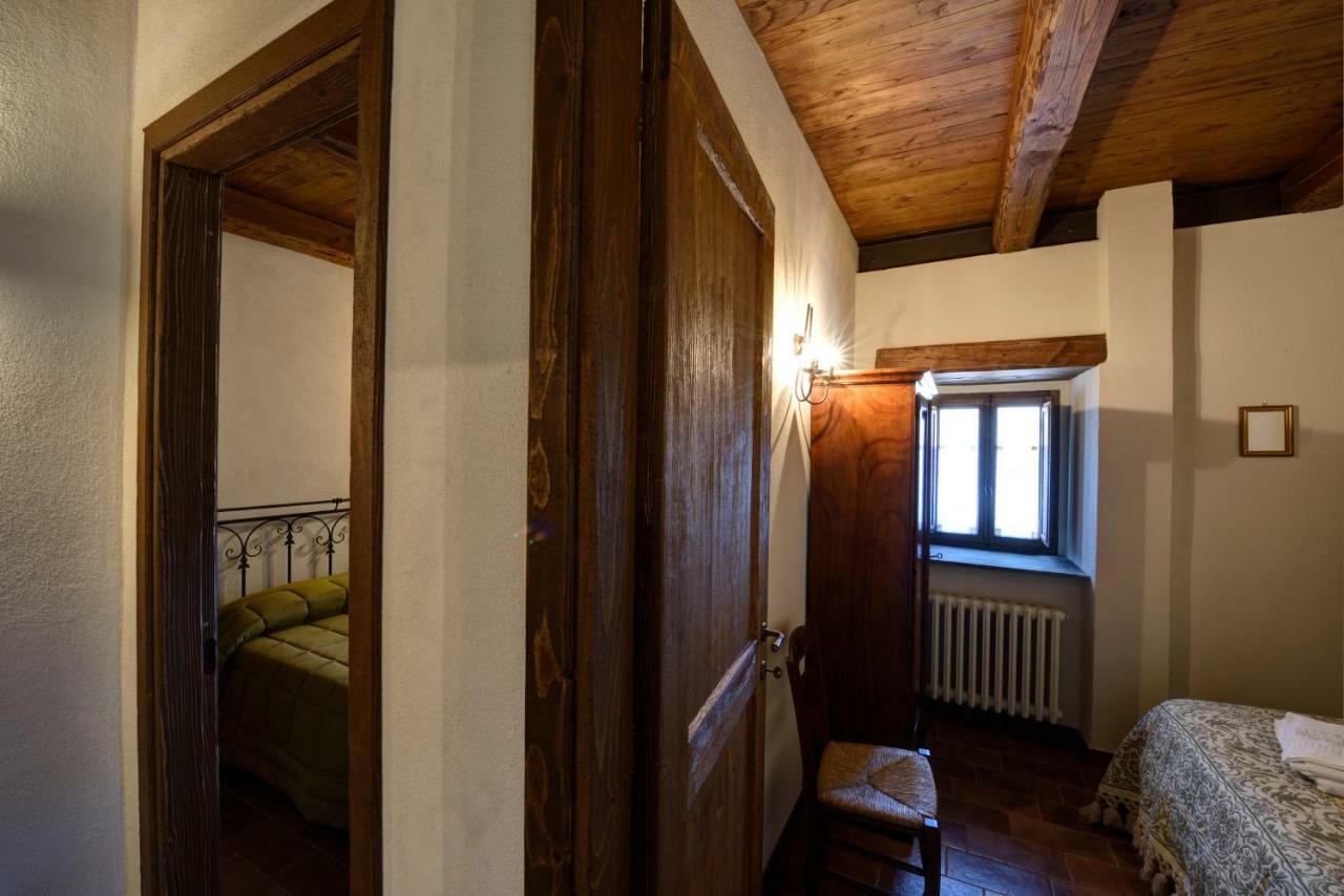 Borgotufi Albergo Diffuso Castel del Giudice ภายนอก รูปภาพ