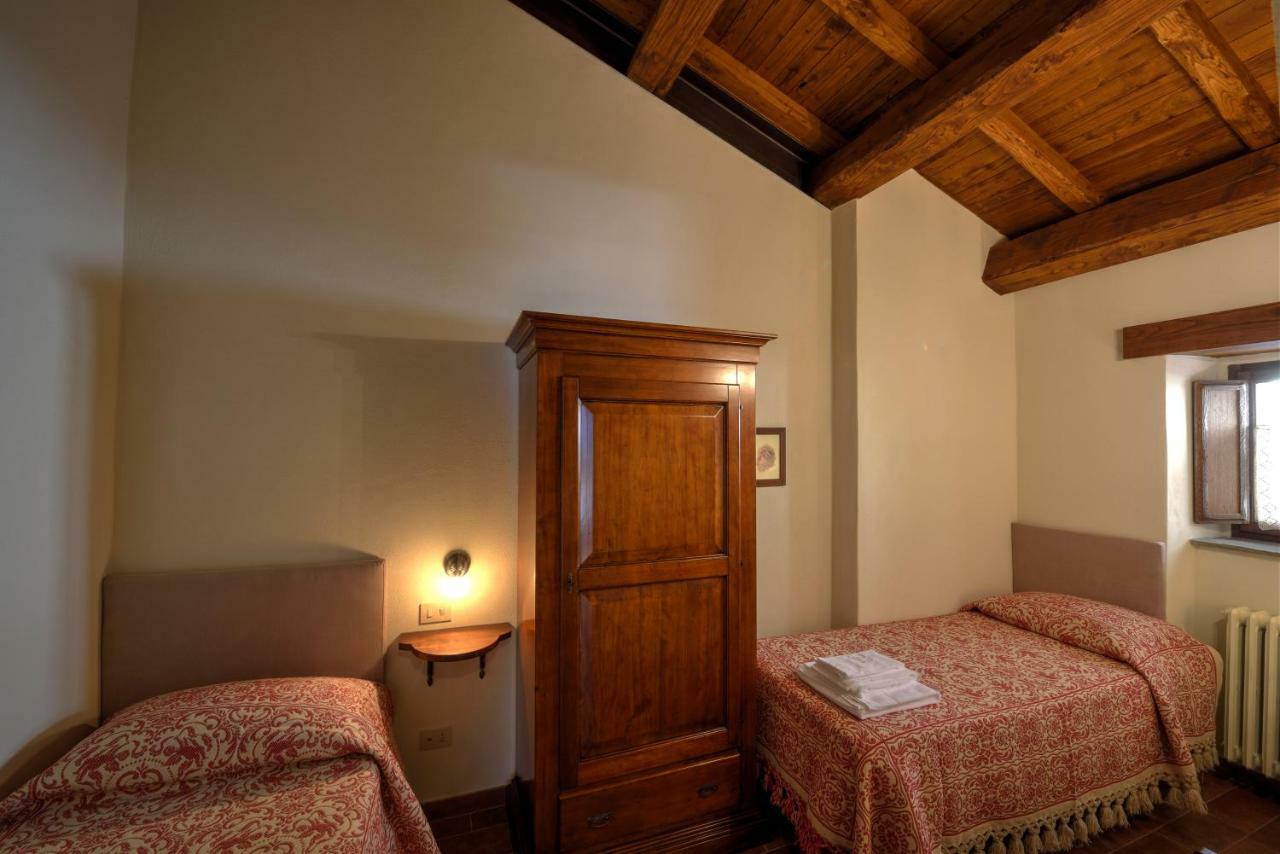 Borgotufi Albergo Diffuso Castel del Giudice ภายนอก รูปภาพ