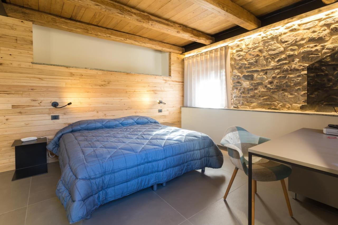 Borgotufi Albergo Diffuso Castel del Giudice ภายนอก รูปภาพ