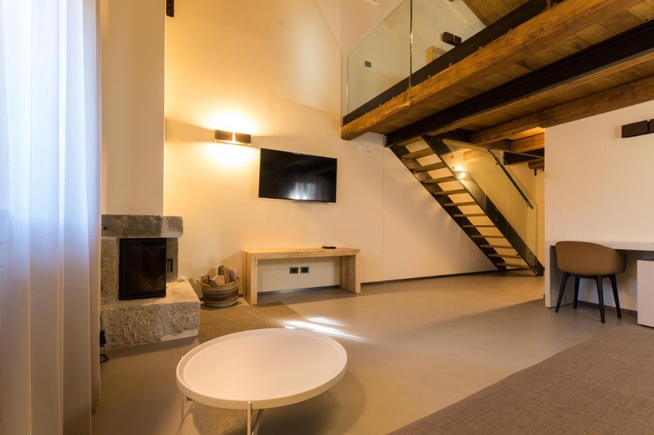 Borgotufi Albergo Diffuso Castel del Giudice ภายนอก รูปภาพ